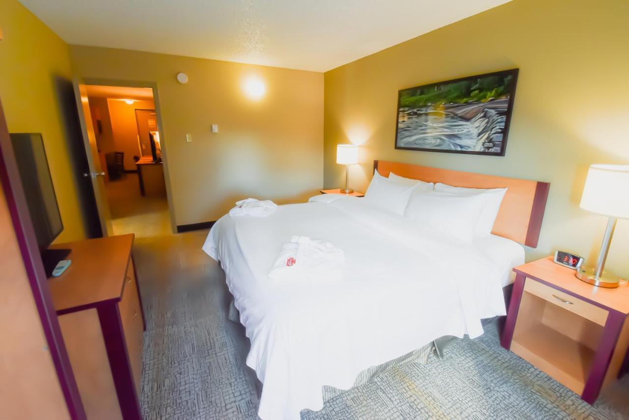 Canad Inns Destination Centre Windsor Park Winnipeg Extérieur photo