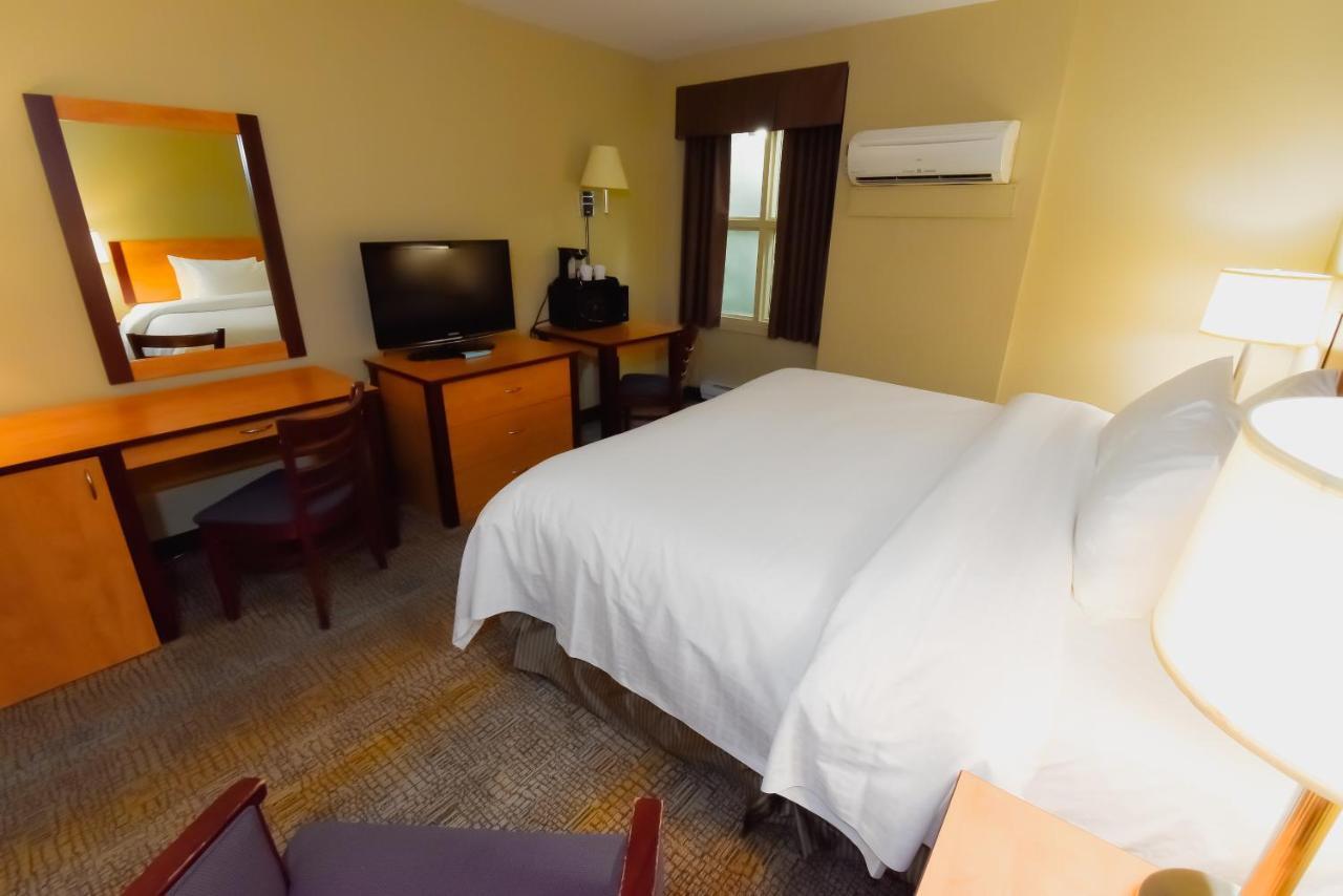Canad Inns Destination Centre Windsor Park Winnipeg Extérieur photo