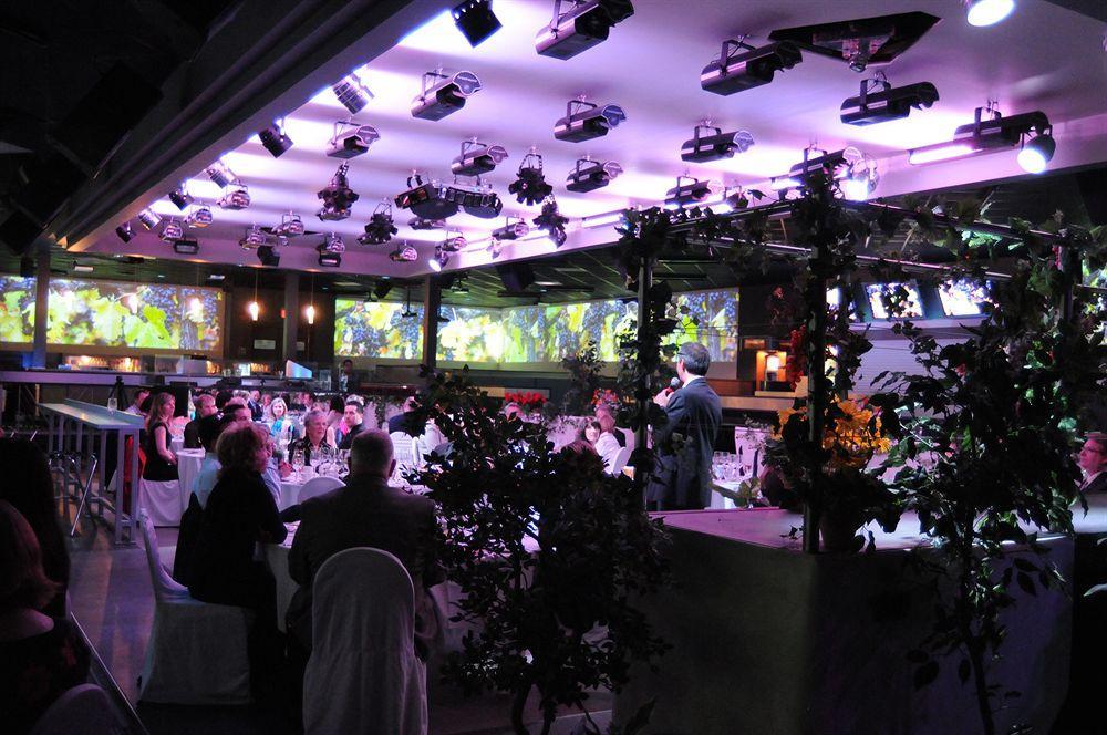 Canad Inns Destination Centre Windsor Park Winnipeg Extérieur photo