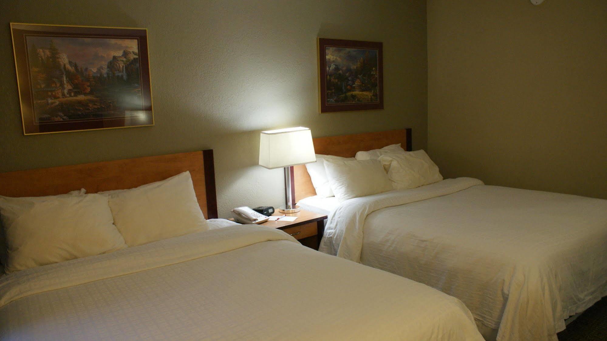 Canad Inns Destination Centre Windsor Park Winnipeg Extérieur photo