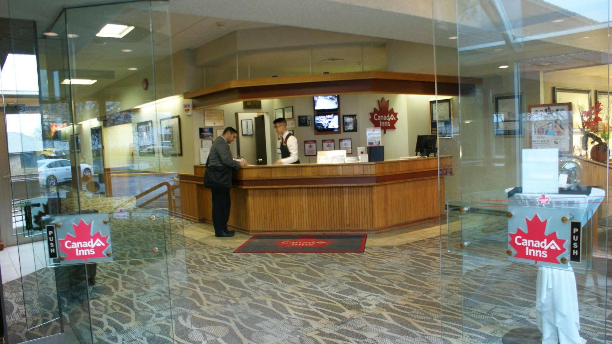 Canad Inns Destination Centre Windsor Park Winnipeg Extérieur photo