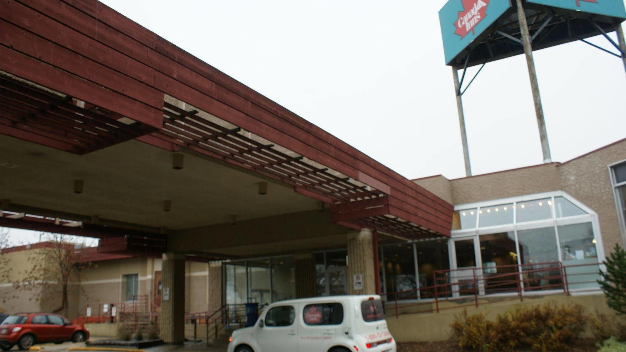 Canad Inns Destination Centre Windsor Park Winnipeg Extérieur photo