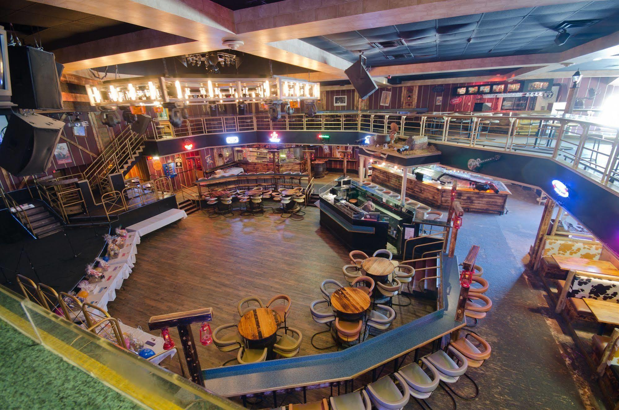 Canad Inns Destination Centre Windsor Park Winnipeg Extérieur photo